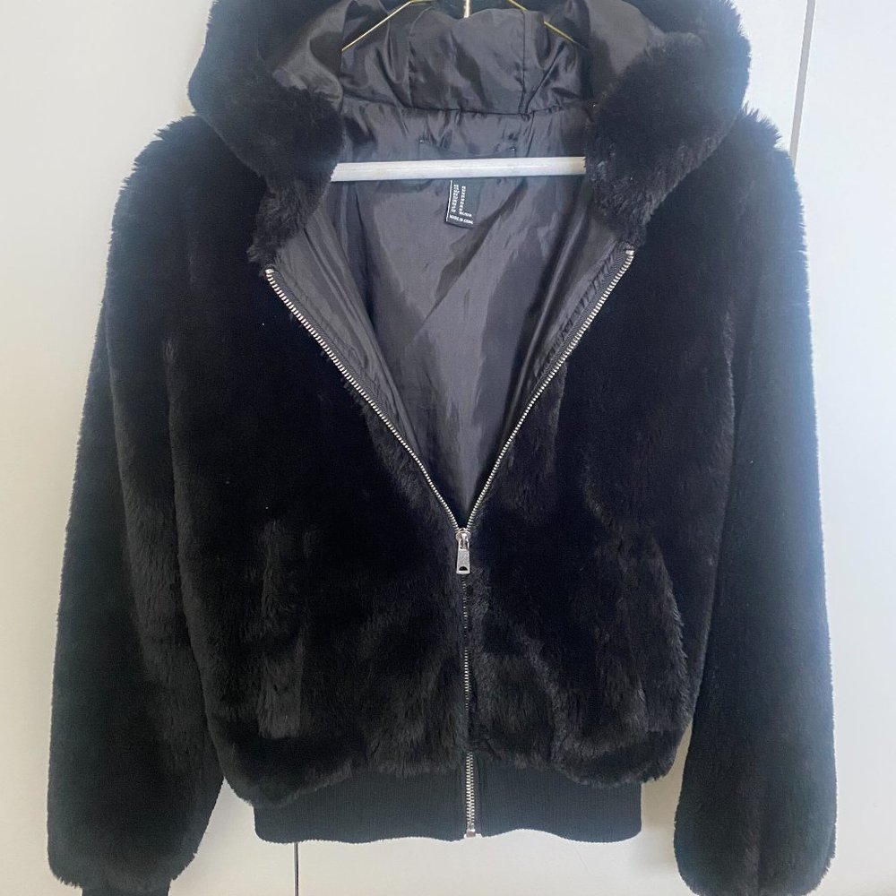 Cropped Faux Fur Jacket